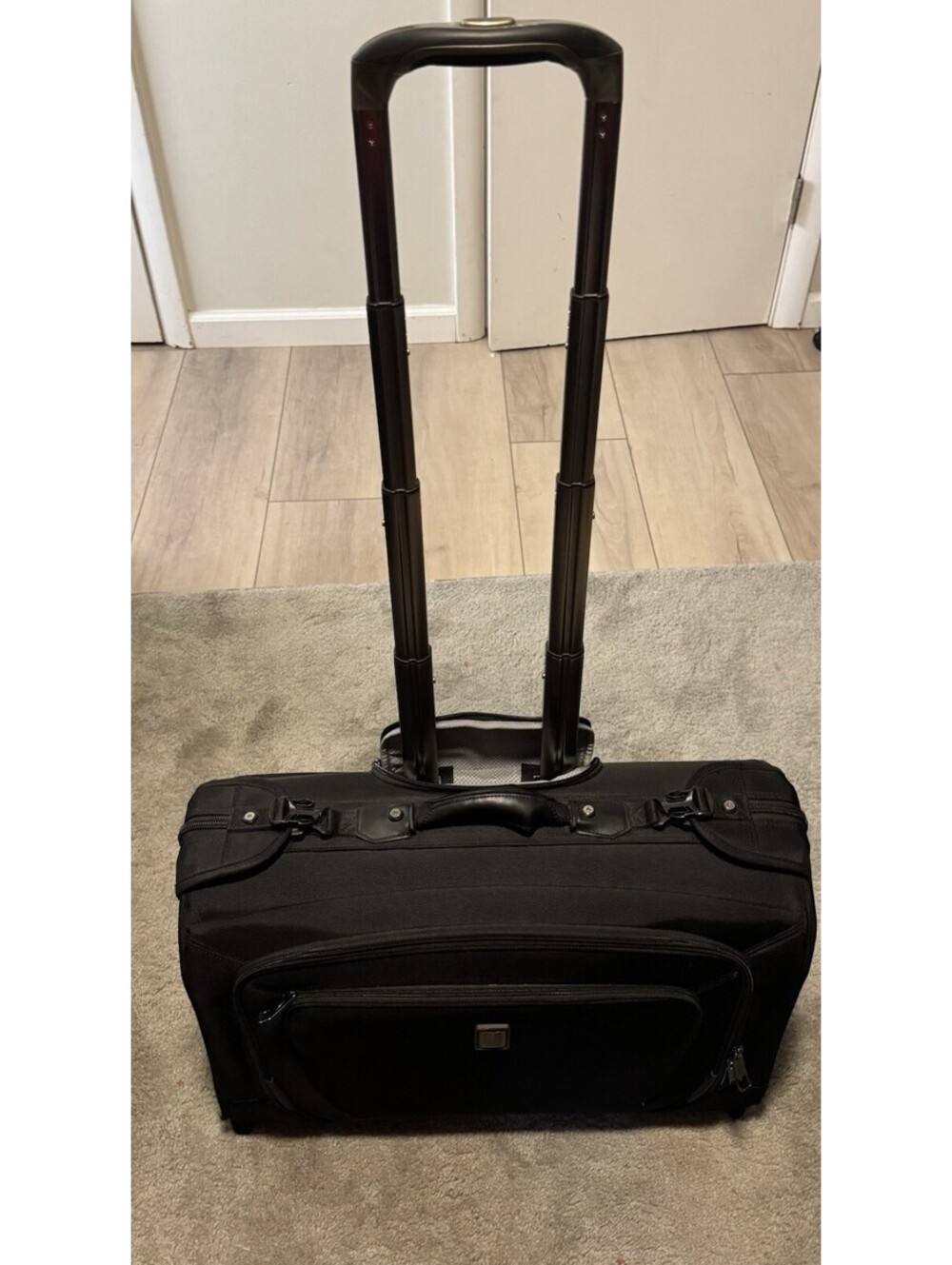 Travelpro Crew Versapack Carry-on Rolling Garment Bag Jet Black Limited Edition
